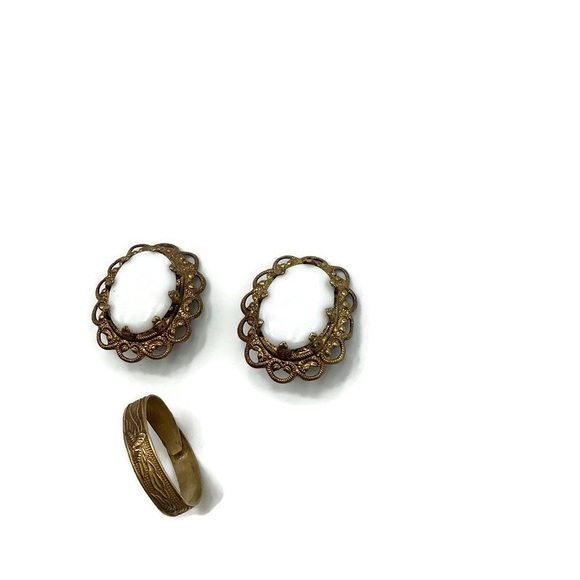 Vintage Eastern Meets Western Brass Ring Set /w.Germany Signed Earrings - Picture 4 of 8